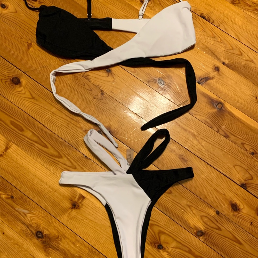 Amazon bikini